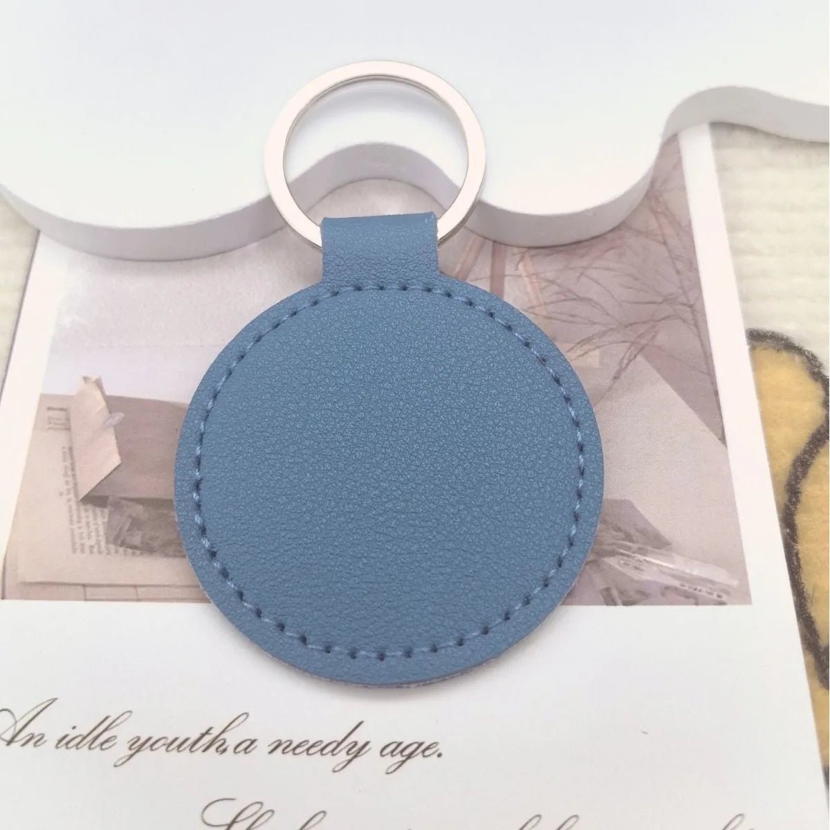 Porte - clé Cuir <br> Le Cercle bleu personnalisable - Bleu