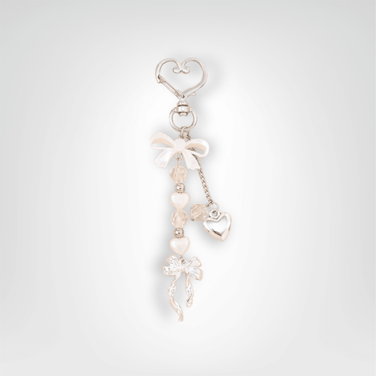 Porte - clé Perle <br> Le cœur argenté - Blanc et argent