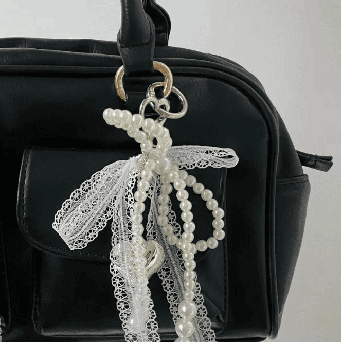 Porte - clés Bijou <br> Le Cœur Dentelle Argentée - Argenté